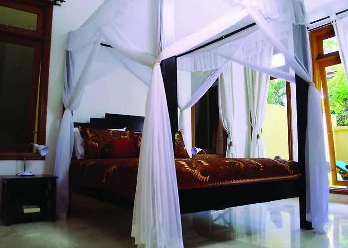 Putu Mira By Maha Bali * Kuta (Bali)