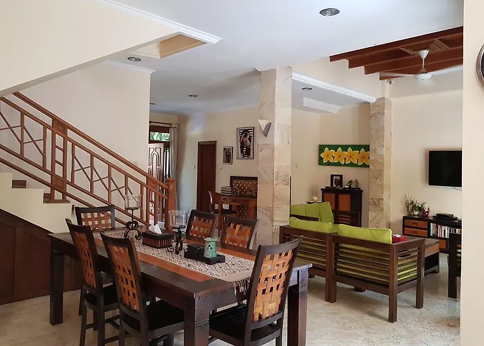Putu Mira By Maha Bali Villa